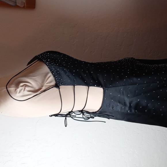 Pinky & Me Exquisite Halter Formal Gown - Picture 6 of 11